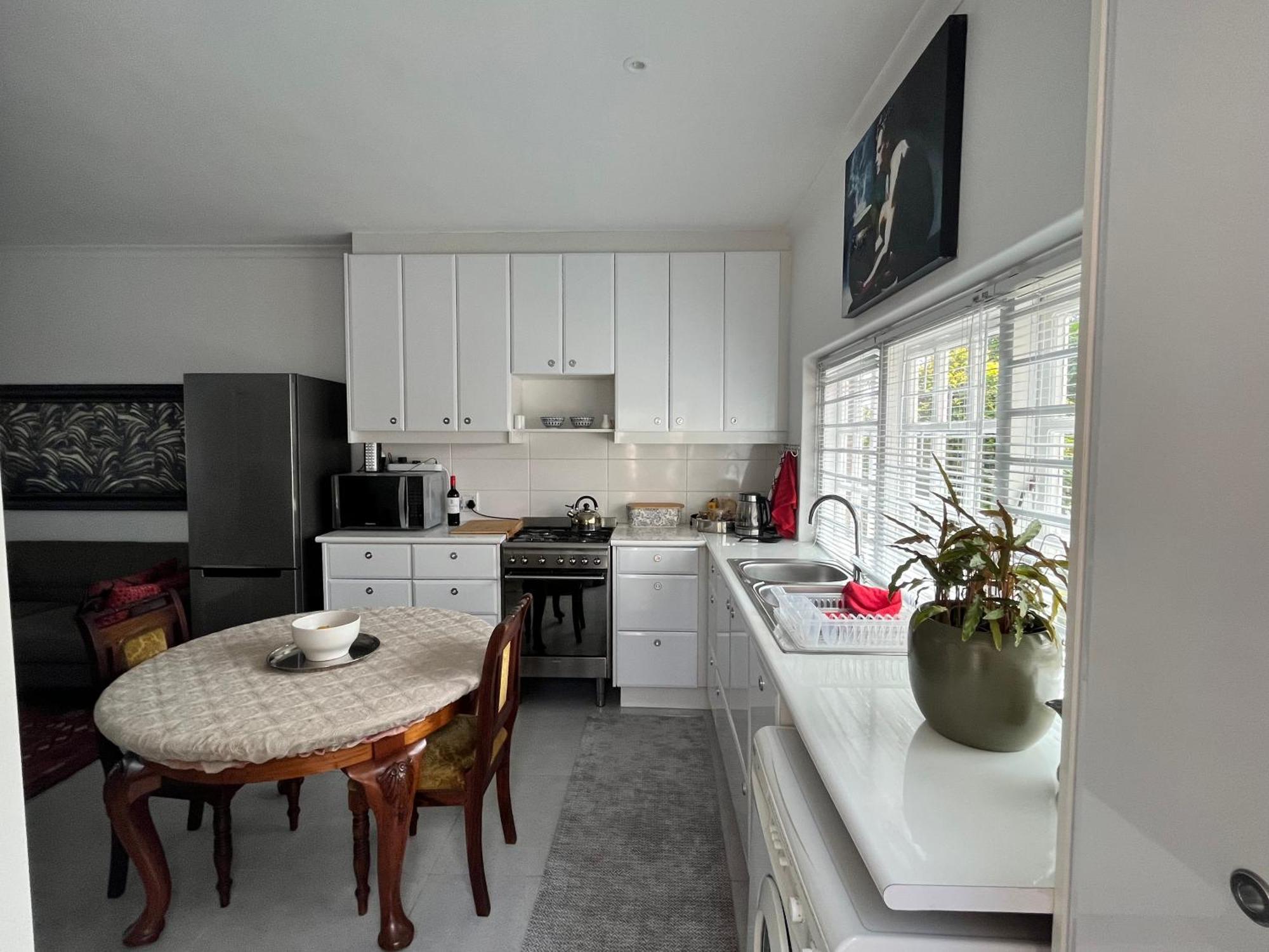 Somerset West Garden Apartments 2 Екстериор снимка