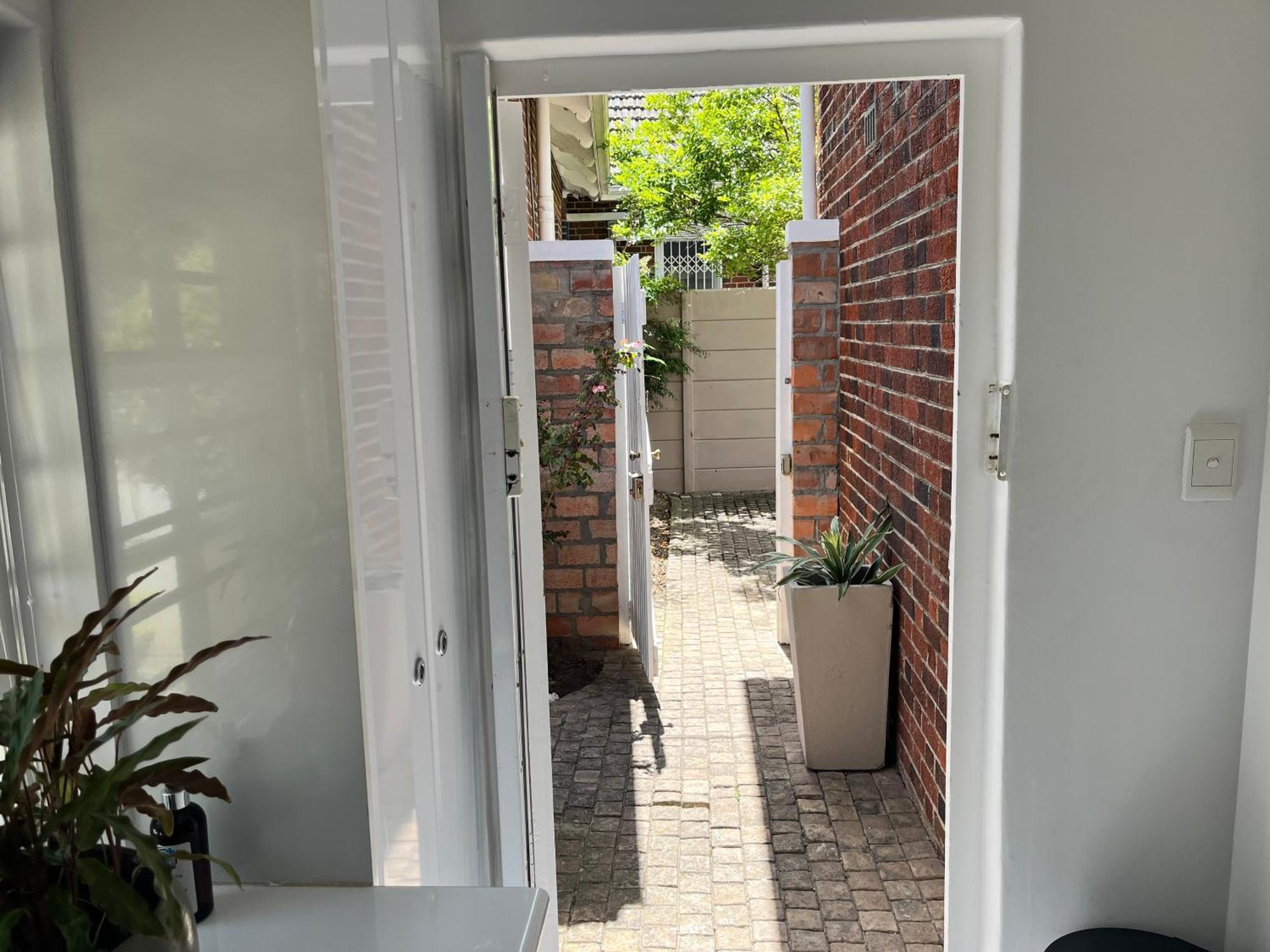 Somerset West Garden Apartments 2 Екстериор снимка
